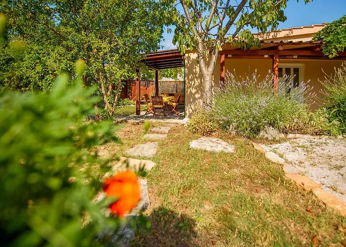 Taja By Interhome Split