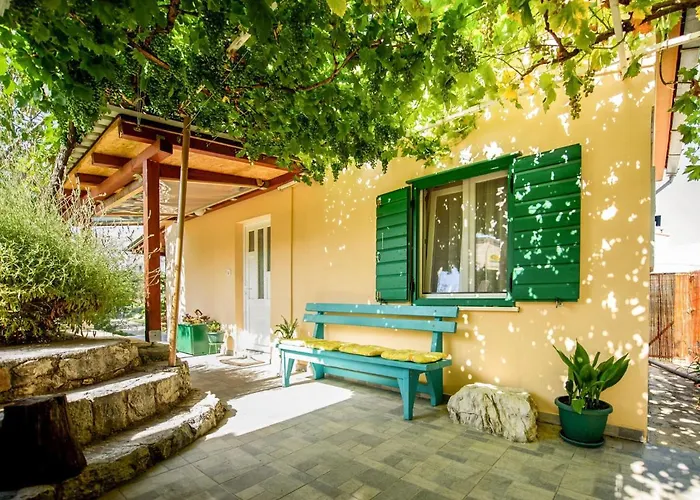 Taja By Interhome Split