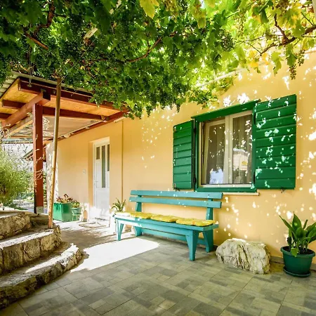 Taja By Interhome Split